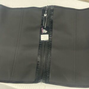 Waist Trainer from The Perfect Sculpt-sz 2x